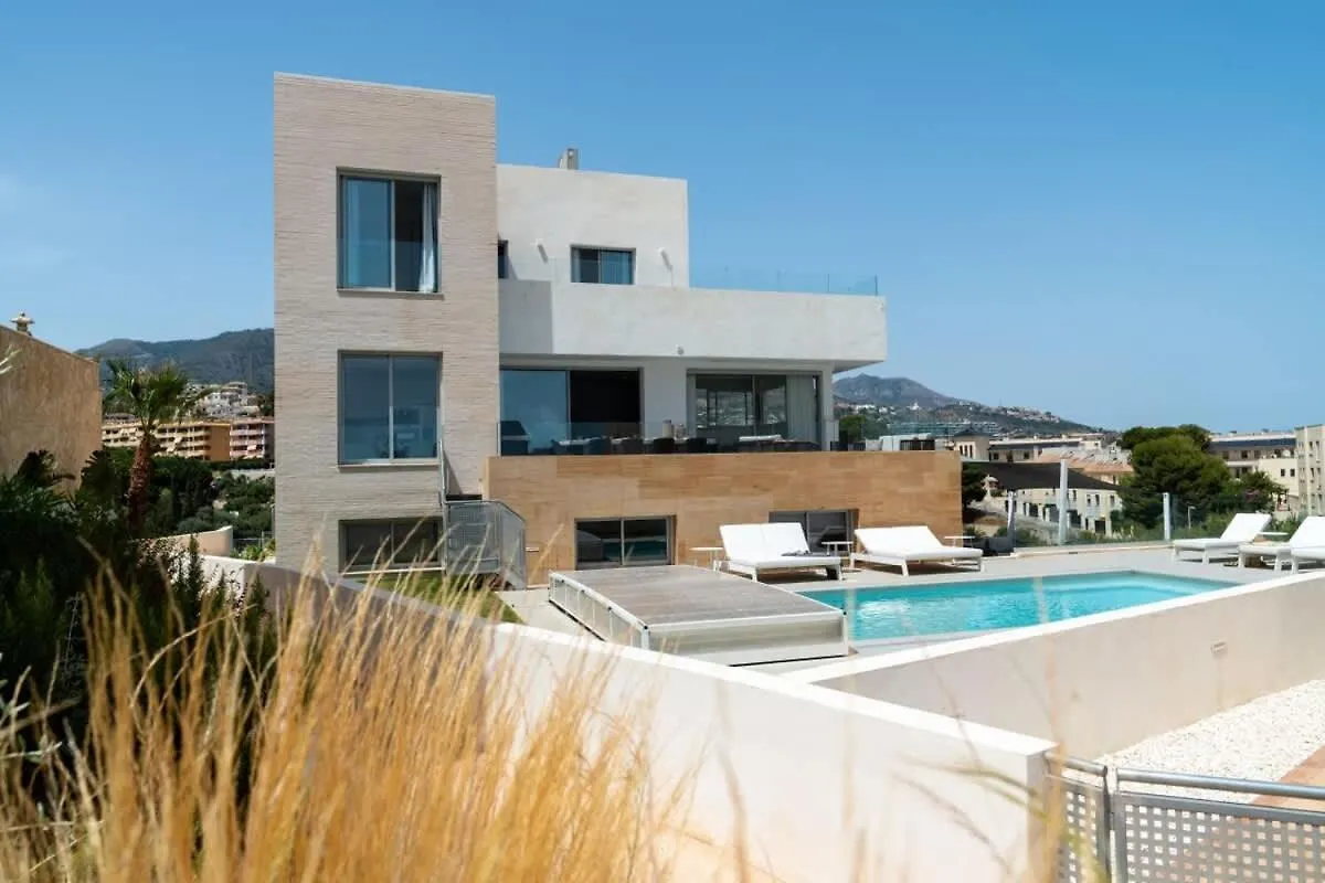 Villa Palm Beach - Incredible Villa With 5 Rooms, Amazing Sea View And Private Pool Fuengirola 0*,  Spain