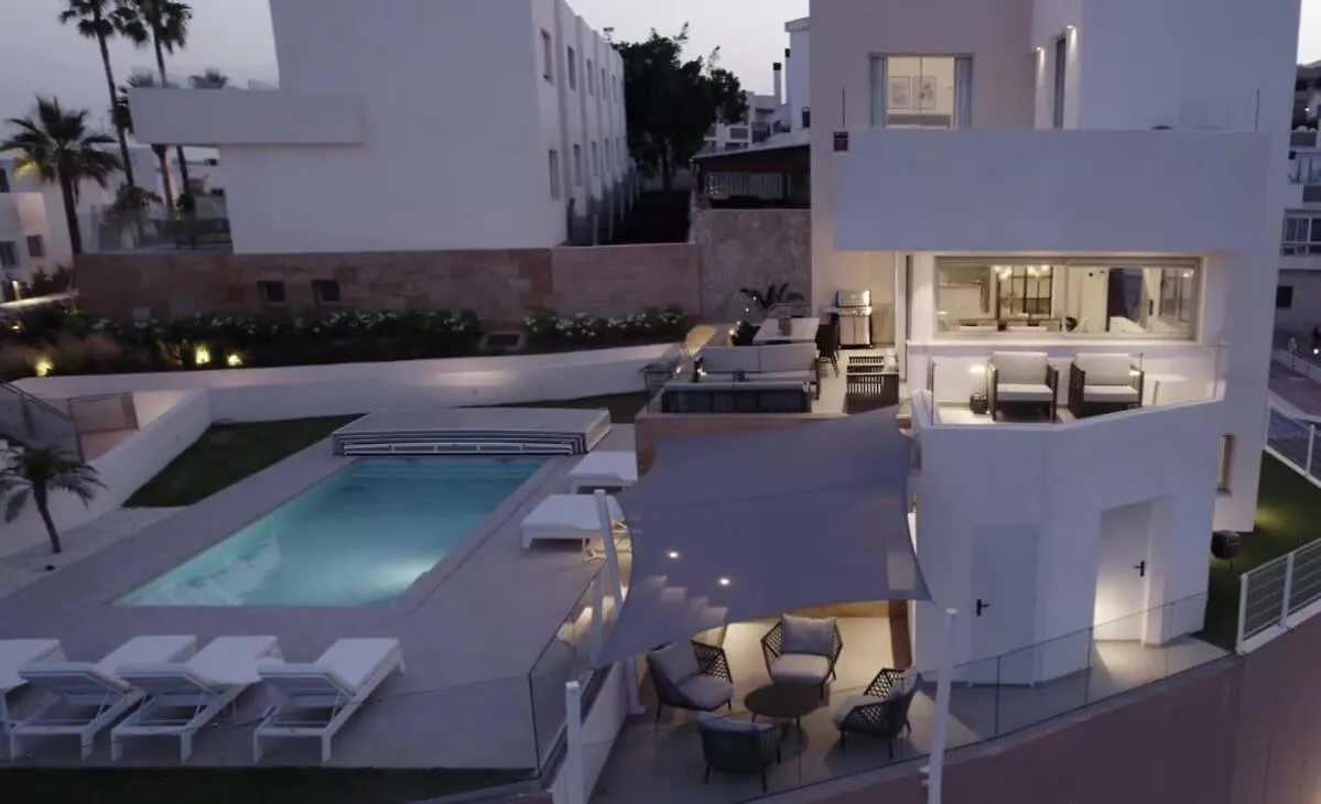 Villa Palm Beach - Incredible Villa With 5 Rooms, Amazing Sea View And Private Pool Fuengirola