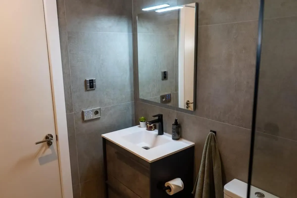 Villa Palm Beach - Incredible Villa With 5 Rooms, Amazing Sea View And Private Pool Fuengirola Spain