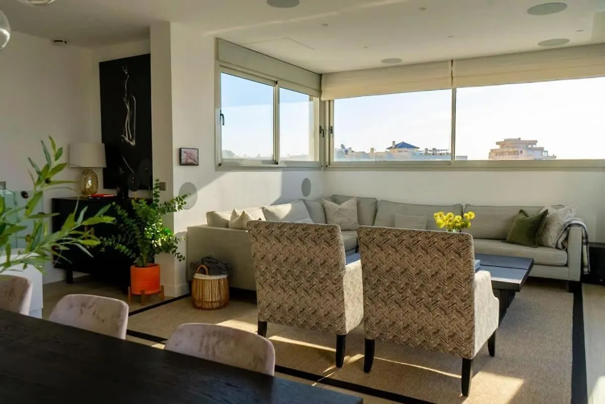Villa Palm Beach - Incredible Villa With 5 Rooms, Amazing Sea View And Private Pool Fuengirola Spain